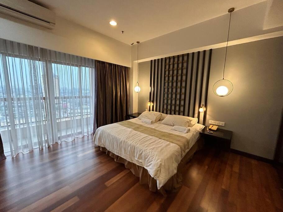 New-Sunwaylagoonfamilysuite-Highest Floor-2-4Pax-Netflix-Balcony-Superfastinternet Petaling Jaya Exterior photo